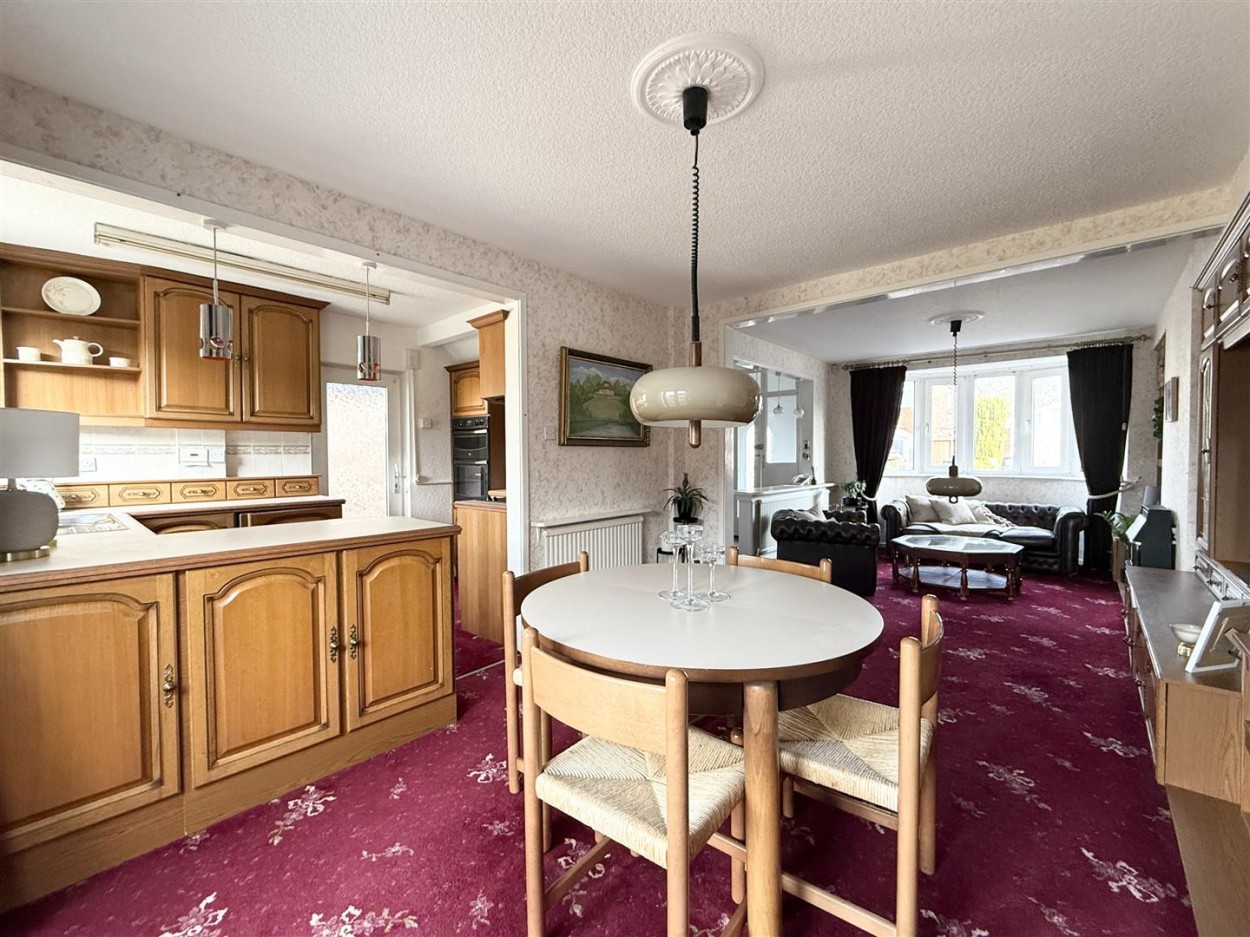 Open Plan Living, Dining Kitchen