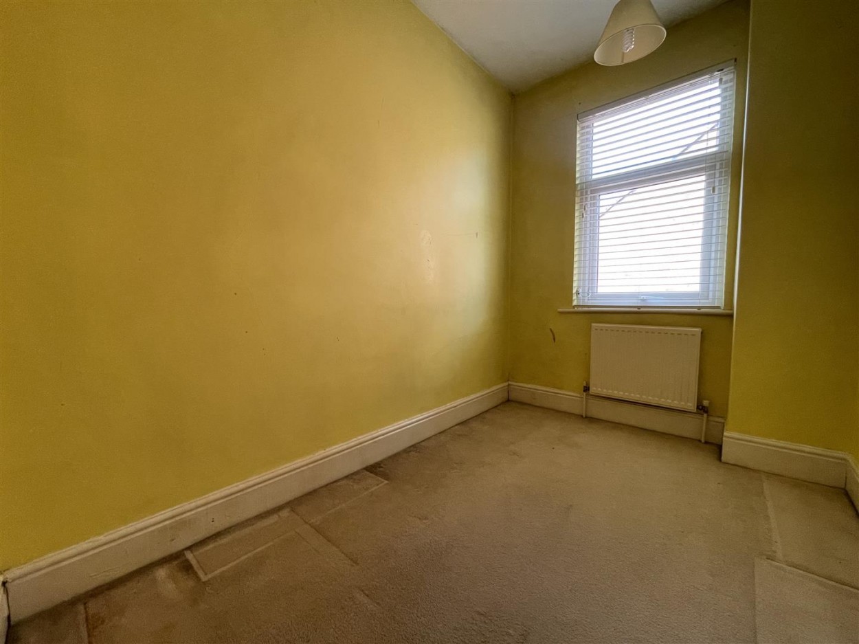 Study/Walk-in Wardrobe