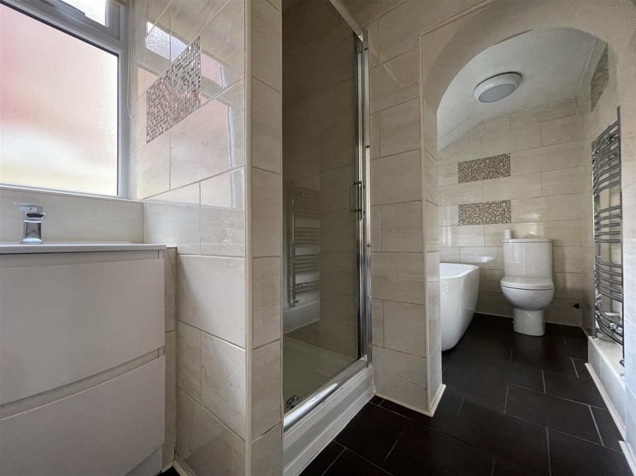 Downstairs Family Bathroom