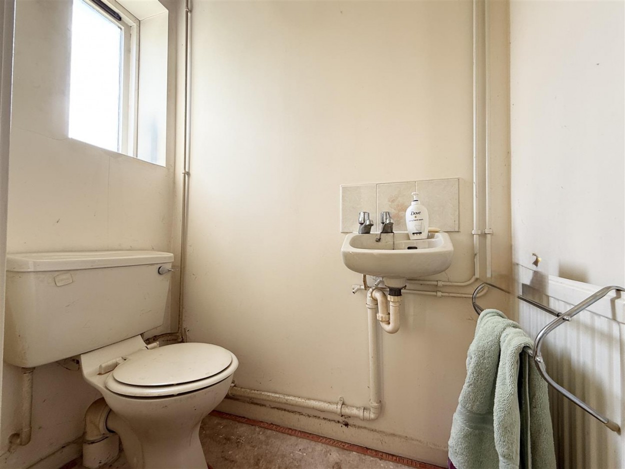 Downstairs Cloakroom