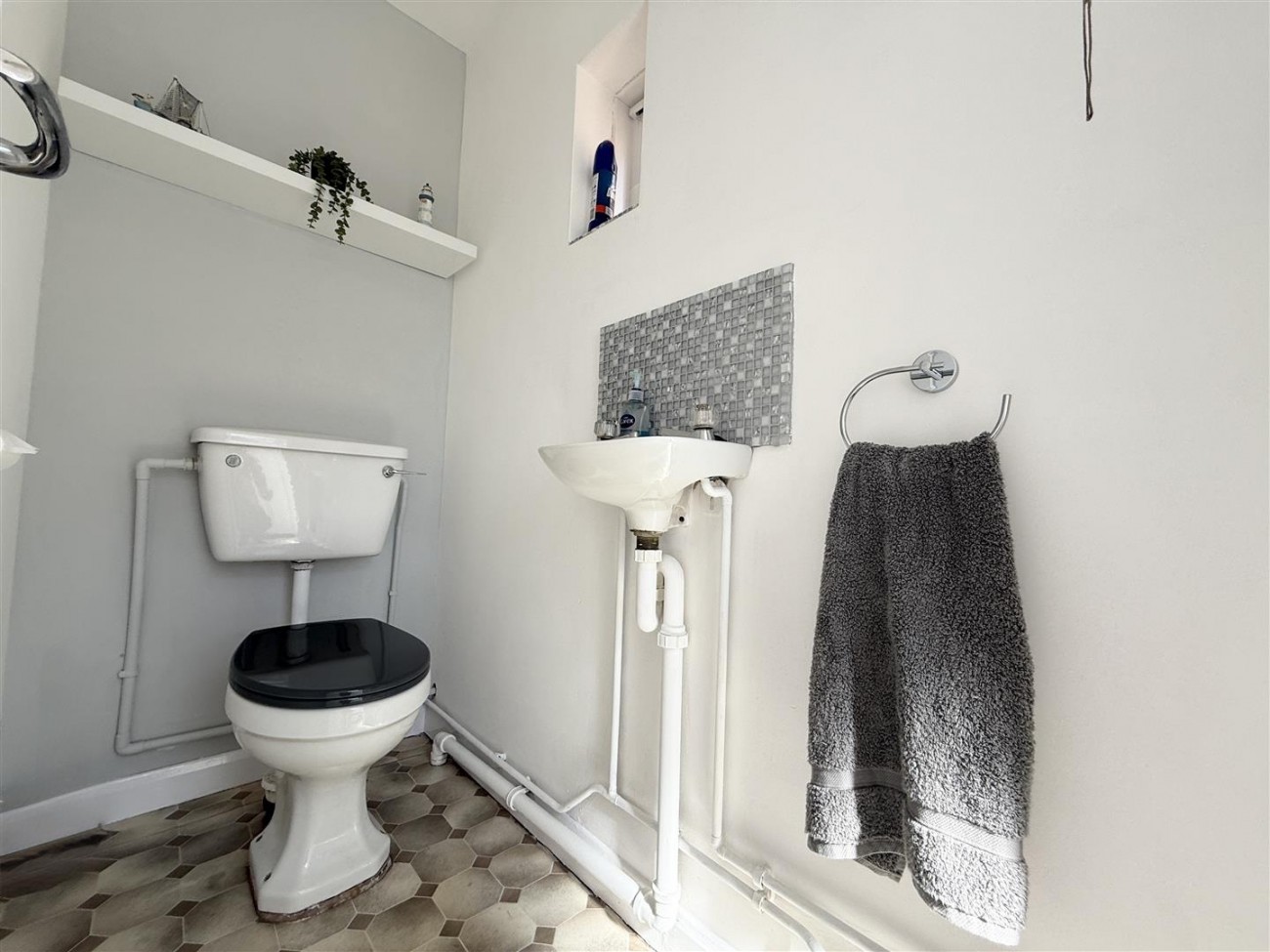 Downstairs Cloakroom