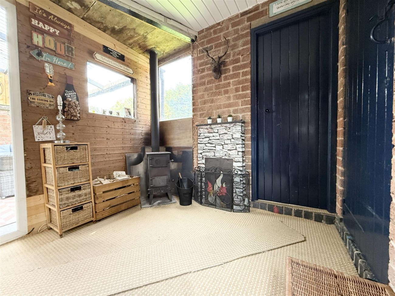 Outside Snug