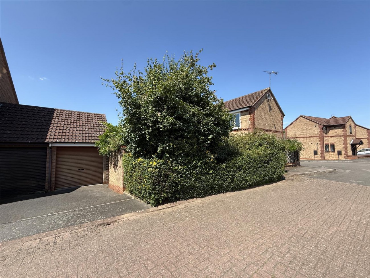 Driveway & Garage