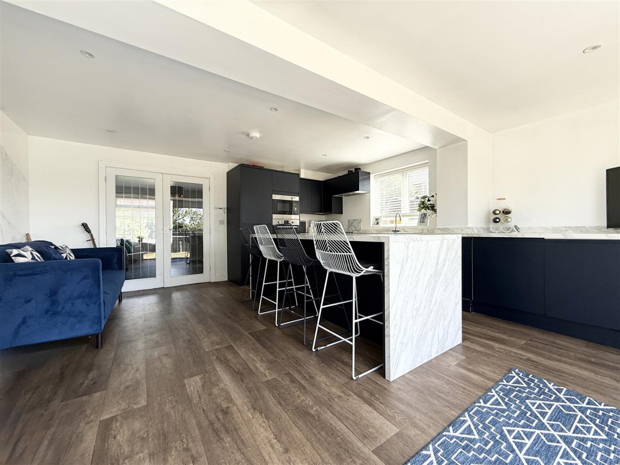 Family Living Kitchen