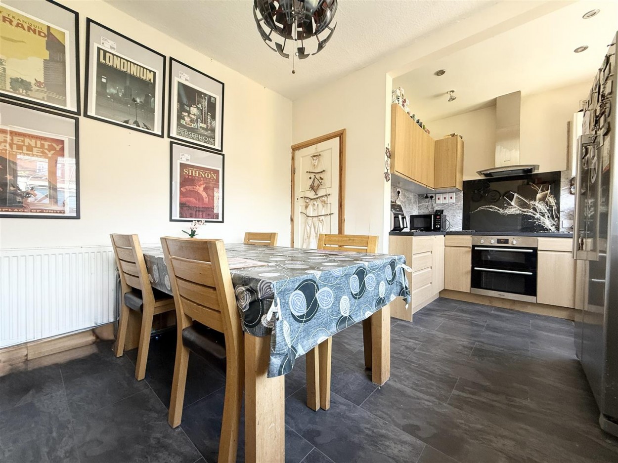 Dining Kitchen