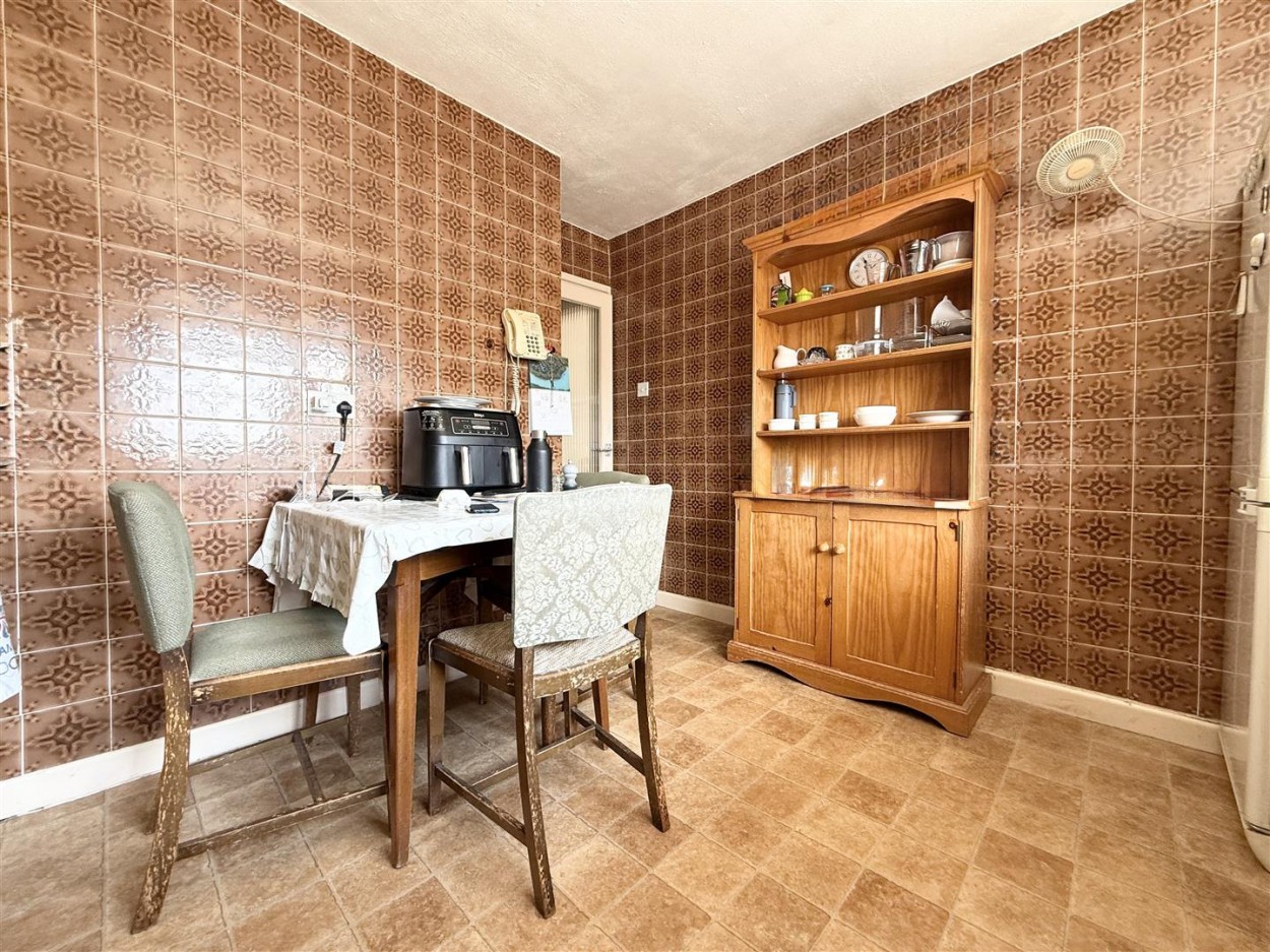 Breakfast Kitchen