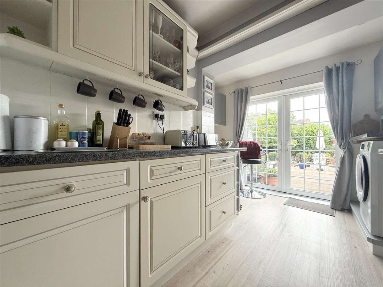 Breakfast Kitchen